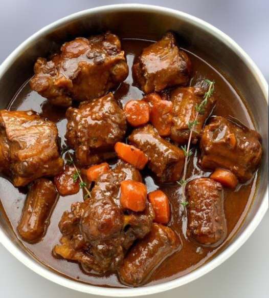 stewed oxtail