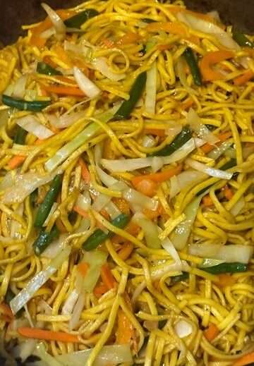 Chow mein caribbean