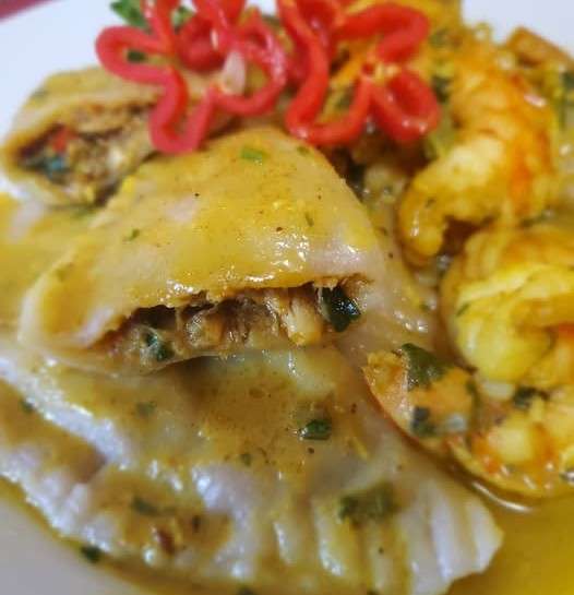 curry crab stuffed dumplings