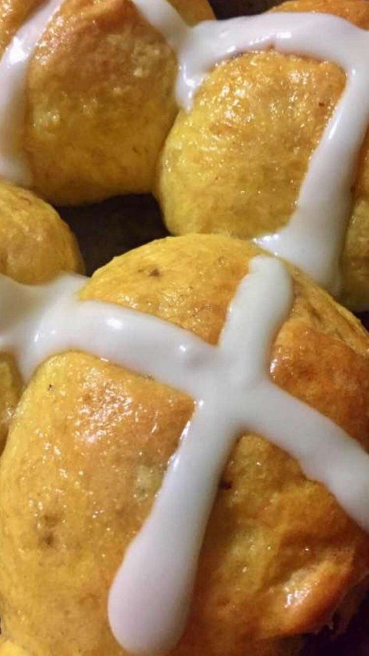 hot cross buns
