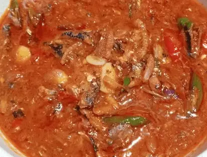Sardines in tomato sauce