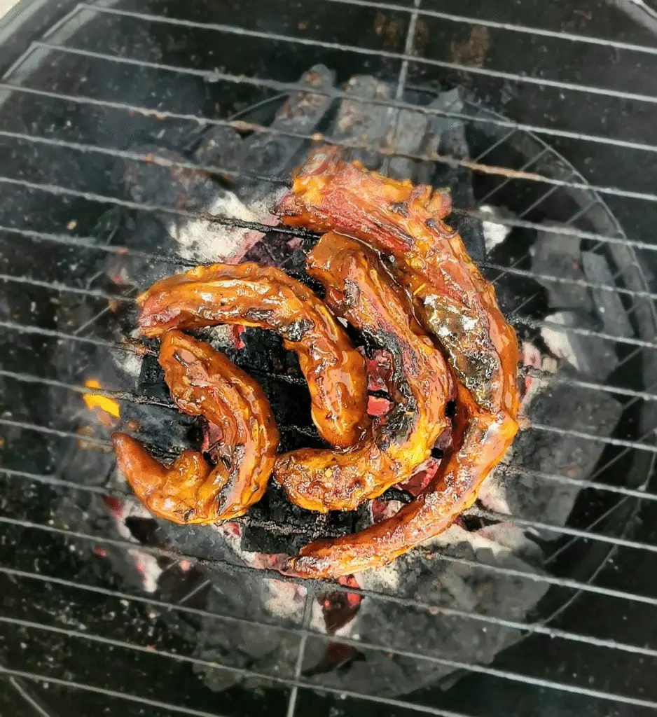 bbq pigtail on the grill